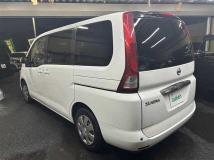 2006 Nissan Serena