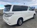 2012 Toyota Vellfire