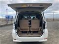 2012 Toyota Vellfire
