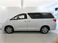 2013 Toyota Alphard Hybrid