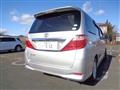 2010 Toyota Alphard