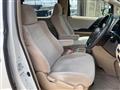 2012 Toyota Alphard