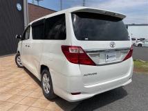 2012 Toyota Alphard