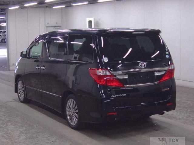 2014 Toyota Alphard
