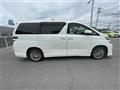 2013 Toyota Vellfire