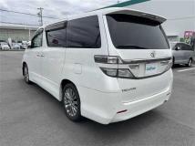 2013 Toyota Vellfire