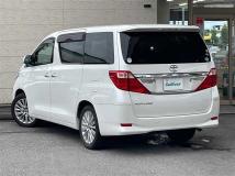 2014 Toyota Alphard