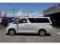 2012 Toyota Vellfire