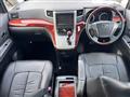 2011 Toyota Alphard