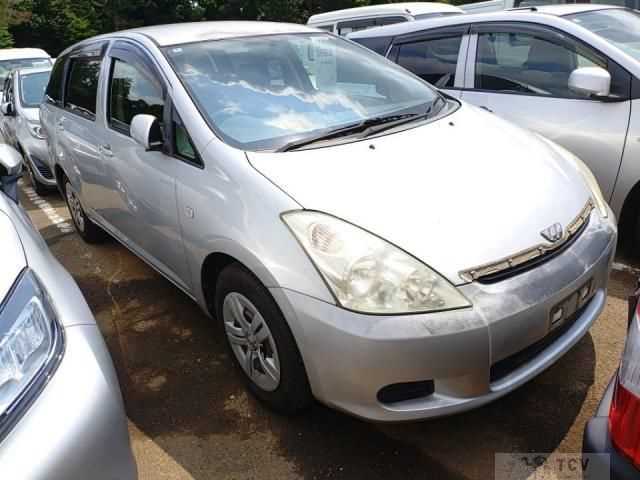 2004 Toyota Wish