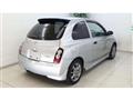 2004 Nissan March