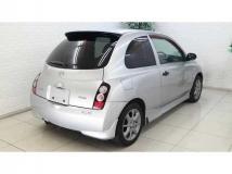2004 Nissan March