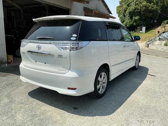 2009 Toyota Estima Hybrid