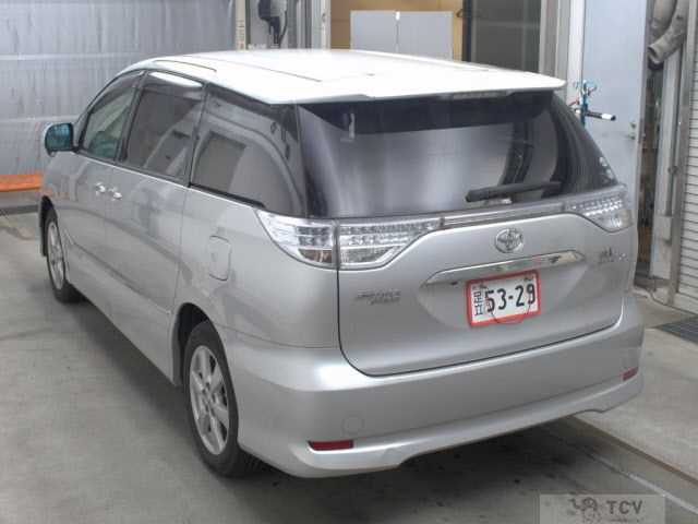 2011 Toyota Estima