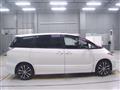 2013 Toyota Estima