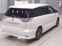 2013 Toyota Estima