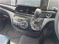 2013 Toyota Estima
