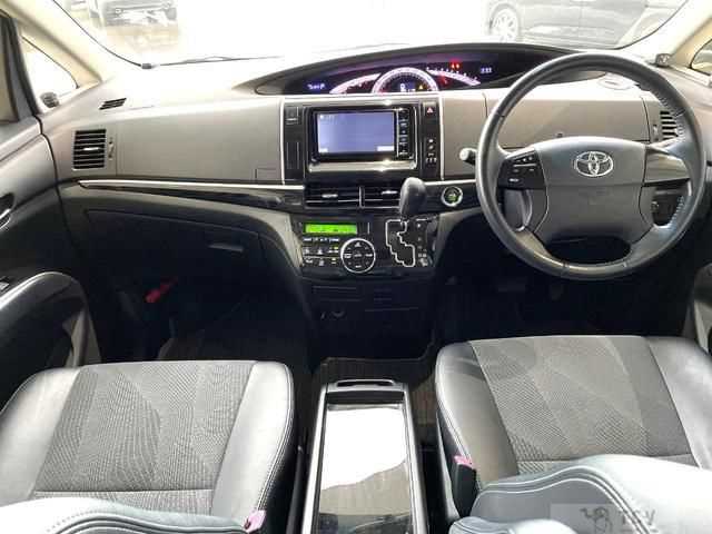 2013 Toyota Estima