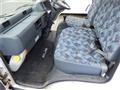 2000 Nissan Atlas