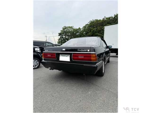 1990 Nissan Cedric