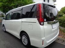 2015 Toyota Noah