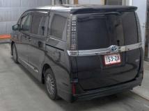 2015 Toyota Voxy