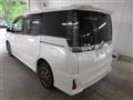 2014 Toyota Voxy