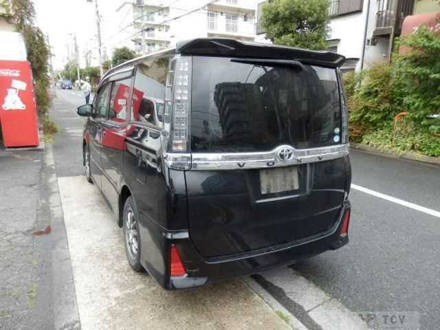2015 Toyota Voxy
