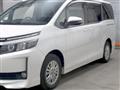 2016 Toyota Voxy