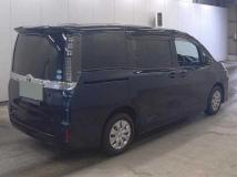 2015 Toyota Voxy