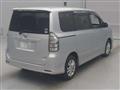 2010 Toyota Voxy