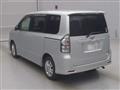 2010 Toyota Voxy
