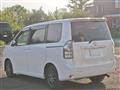 2010 Toyota Voxy