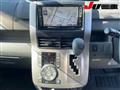 2007 Toyota Voxy