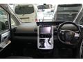 2011 Toyota Voxy