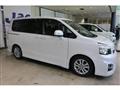 2011 Toyota Voxy