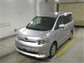 2007 Toyota Voxy