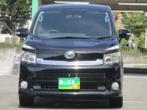2007 Toyota Voxy