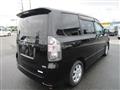 2007 Toyota Voxy