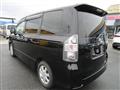 2007 Toyota Voxy