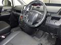 2013 Toyota Voxy