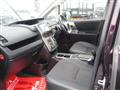 2013 Toyota Voxy