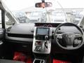 2013 Toyota Voxy