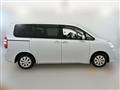 2013 Toyota Noah