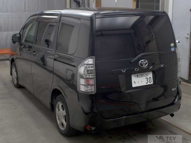 2011 Toyota Voxy