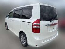 2012 Toyota Noah