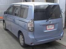 2007 Toyota Voxy