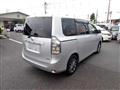 2011 Toyota Voxy