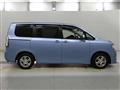 2010 Toyota Voxy