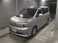 2007 Toyota Voxy